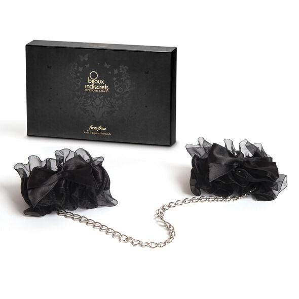 Algemas em organza Frou Frou