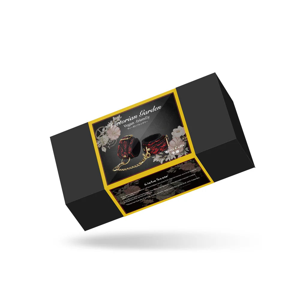 Algemas renda e pele vegan (Victorian Garden)