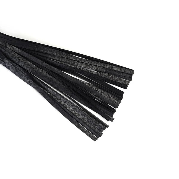 Flogger renda e pele vegan (Victorian Garden)